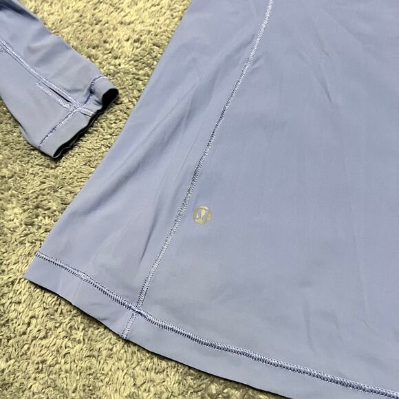 Lululemon Runbeam Hoodie Womens Small ?? Purple Lightweight Running Hair Hole - Picture 4 of 7